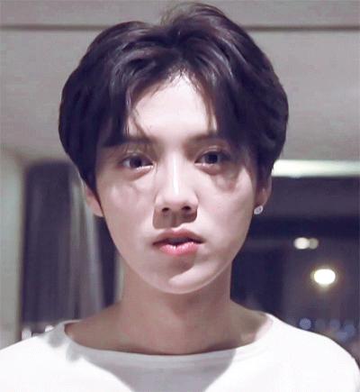表情包明星，智能互動新體驗(yàn)，科技新品重塑溝通魅力