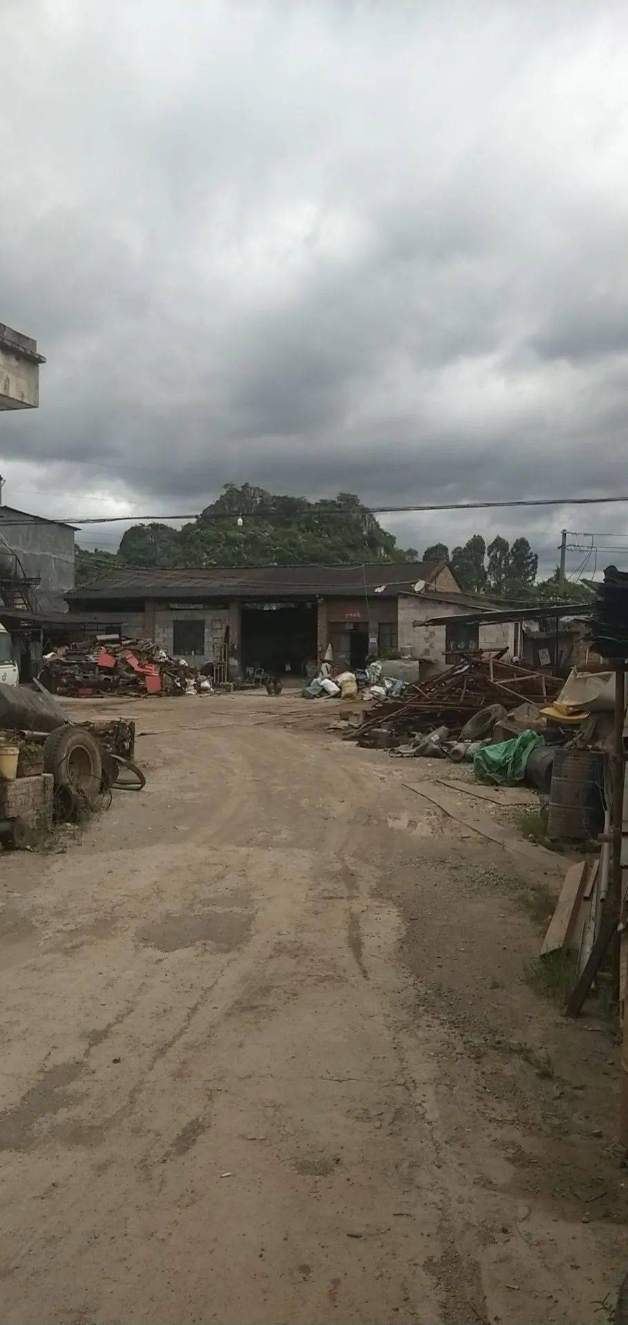 沾益最新地基出售，故事中的溫馨家園締造地