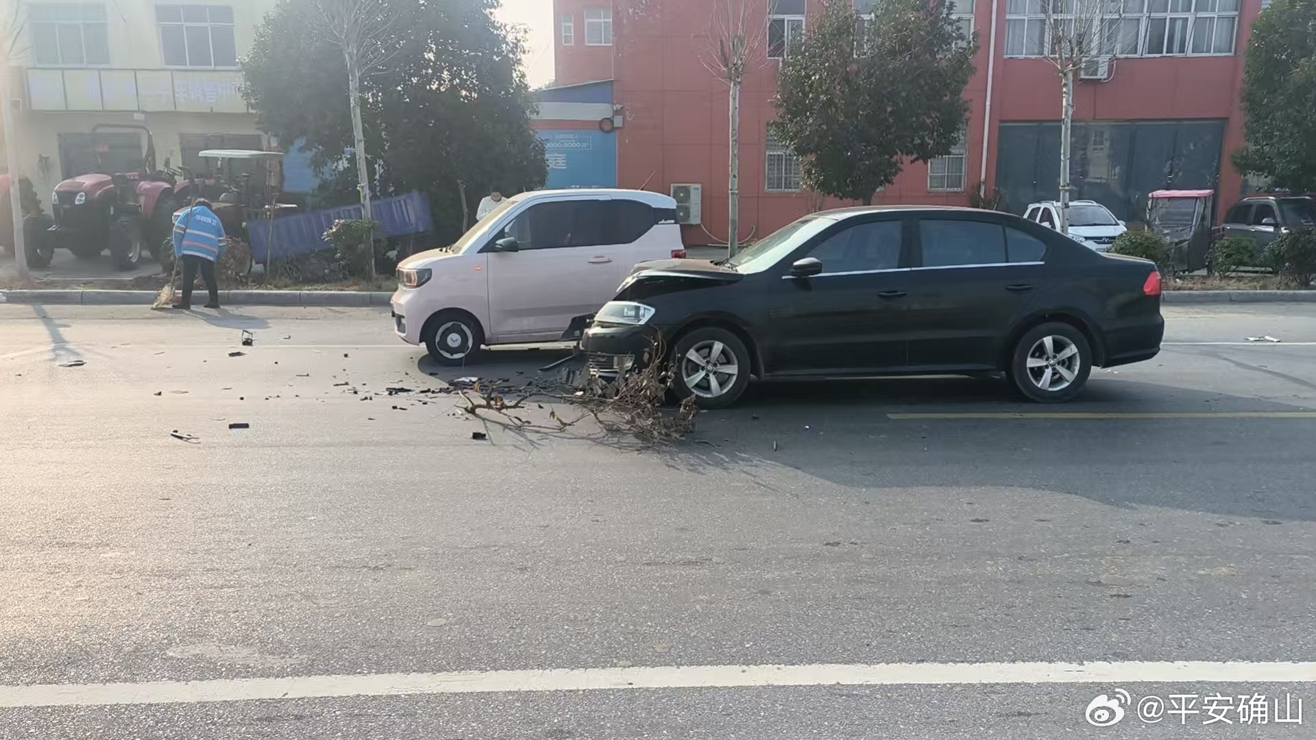 滑縣車禍?zhǔn)录疃确治雠c觀點(diǎn)闡述，2025年最新事故回顧